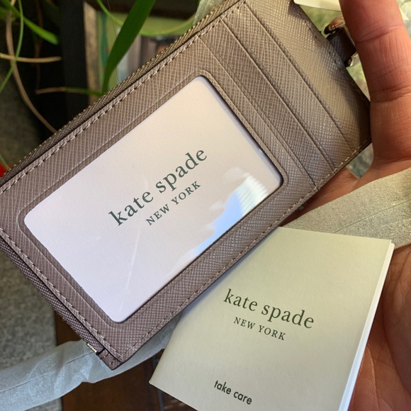 Authentic Kate Spade leather card/ID lanyard - Picture 5 of 7